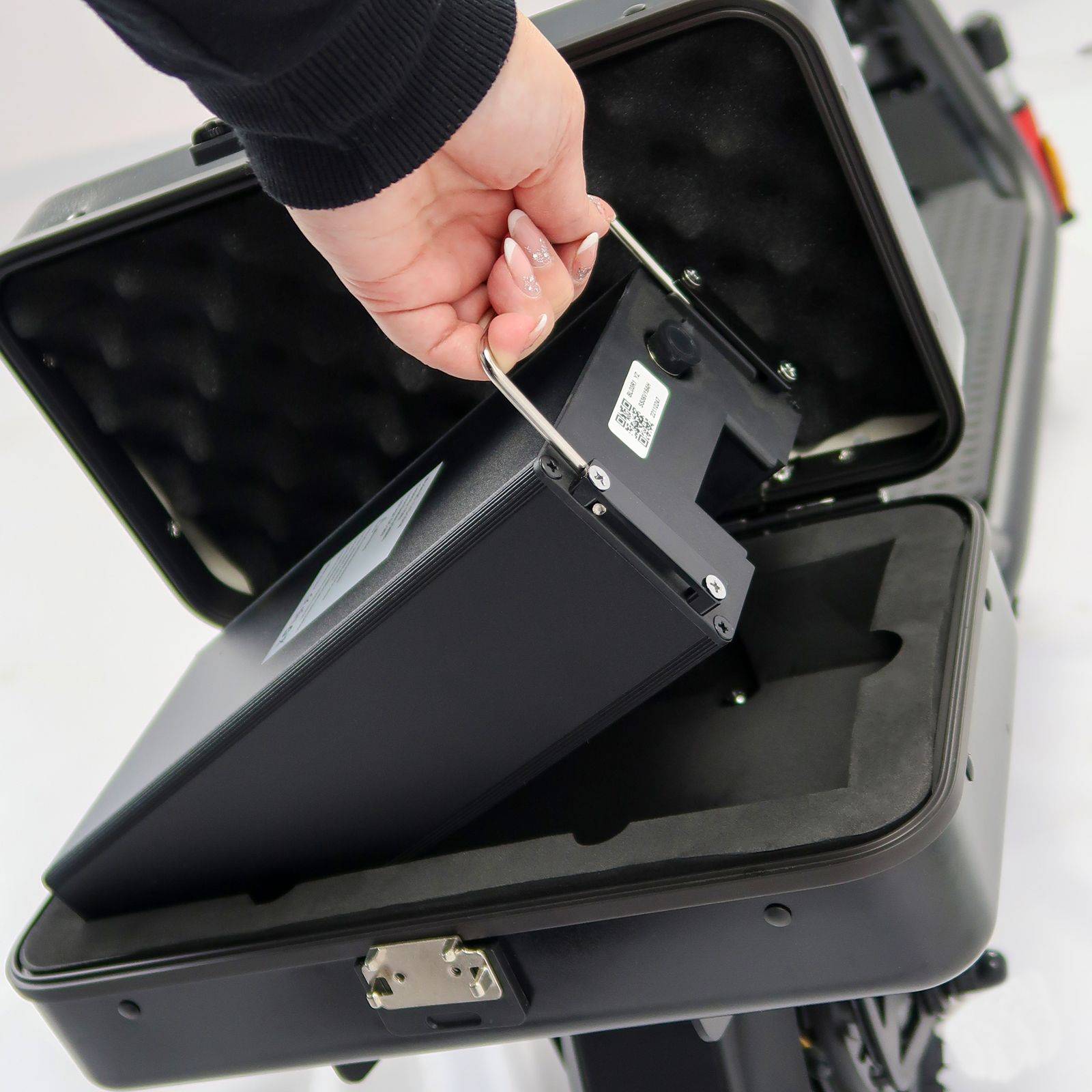 Rolektro E-Kick 20 Pro SW 20kmh 60km 350W 120kg E-Scooter ABE