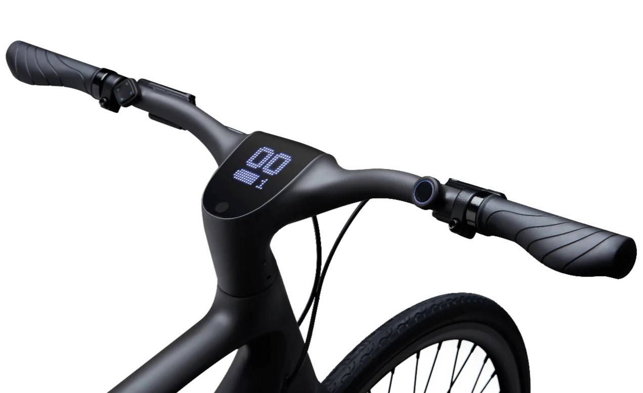 URTOPIA CARBON1-M E-Bike SW 28" 45cm/360Wh 130km Smart E-Bike