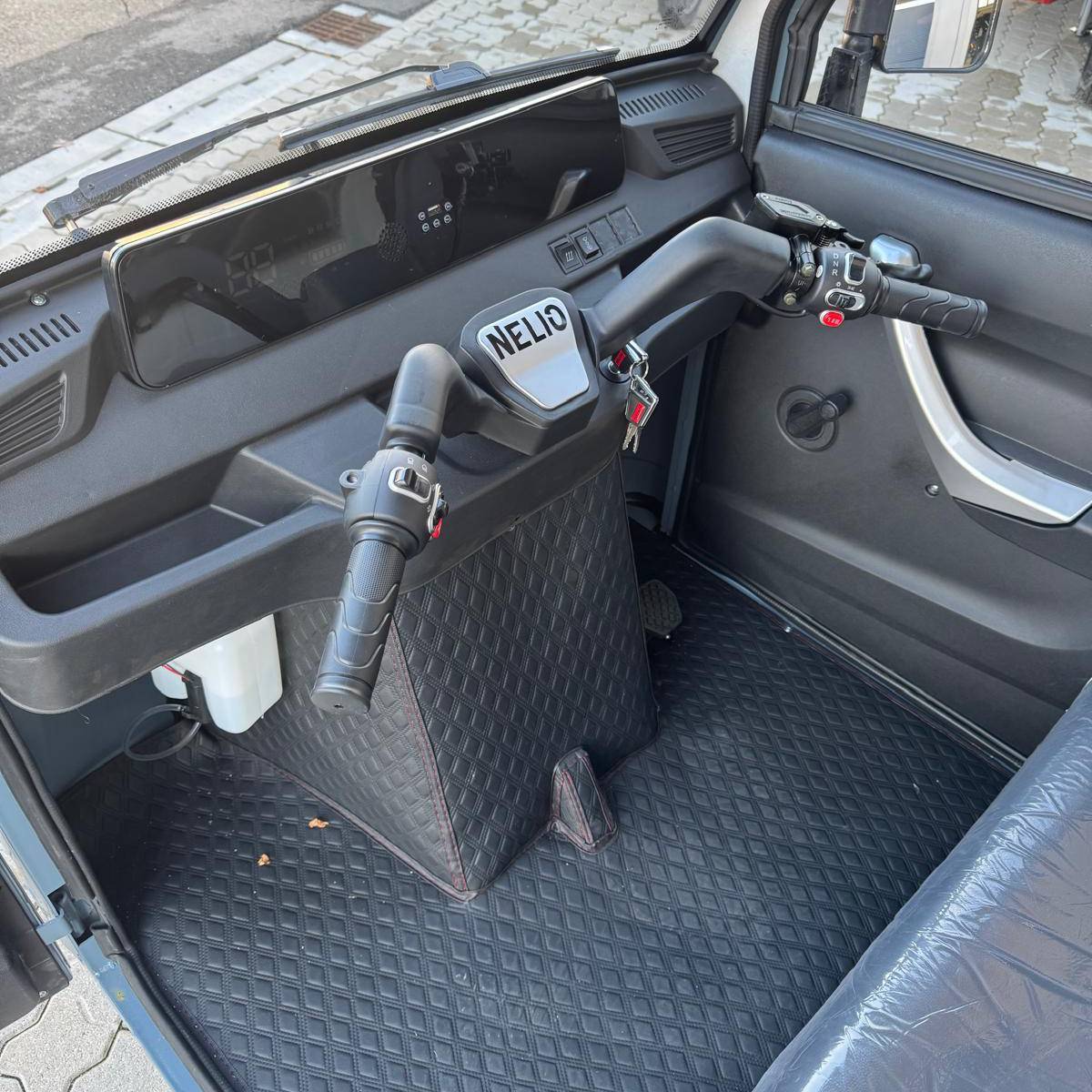 Nelio Cargo Doka V3 LiPo 45kmh/2000W/80Ah/80km BL E-Kabinenroller