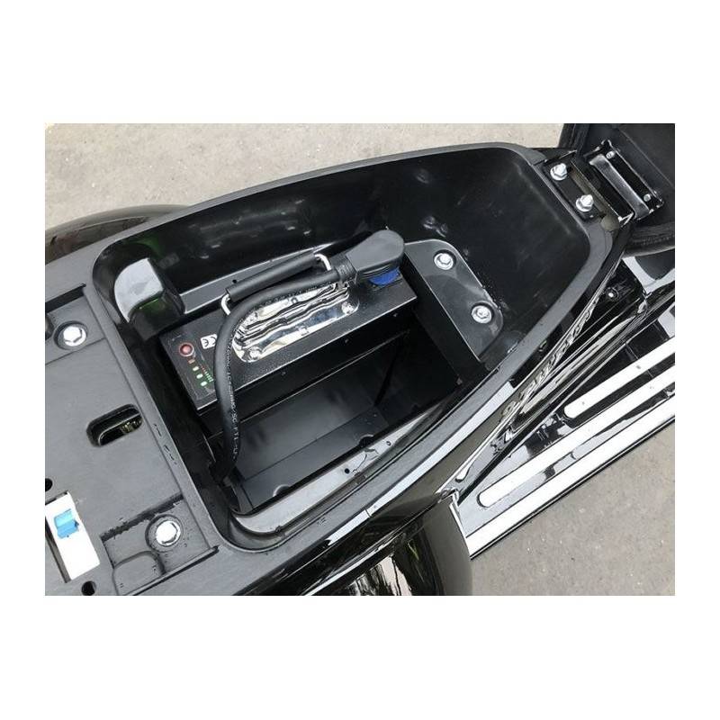 Futura Classico Li Li-Io 25kmh/3000W/40Ah/181kg/60km GR E-Roller