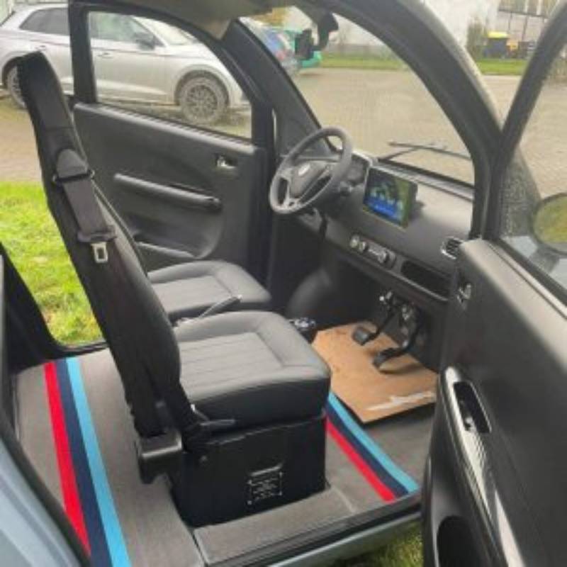 Scheelen Skyliner LiPo 45kmh/3200W/100Ah/100km RT E-Kabinenroller