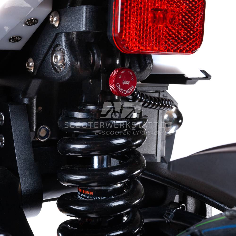 Teverun Fighter Supreme 72V SW 100kmh 120km 8000W E-Scooter