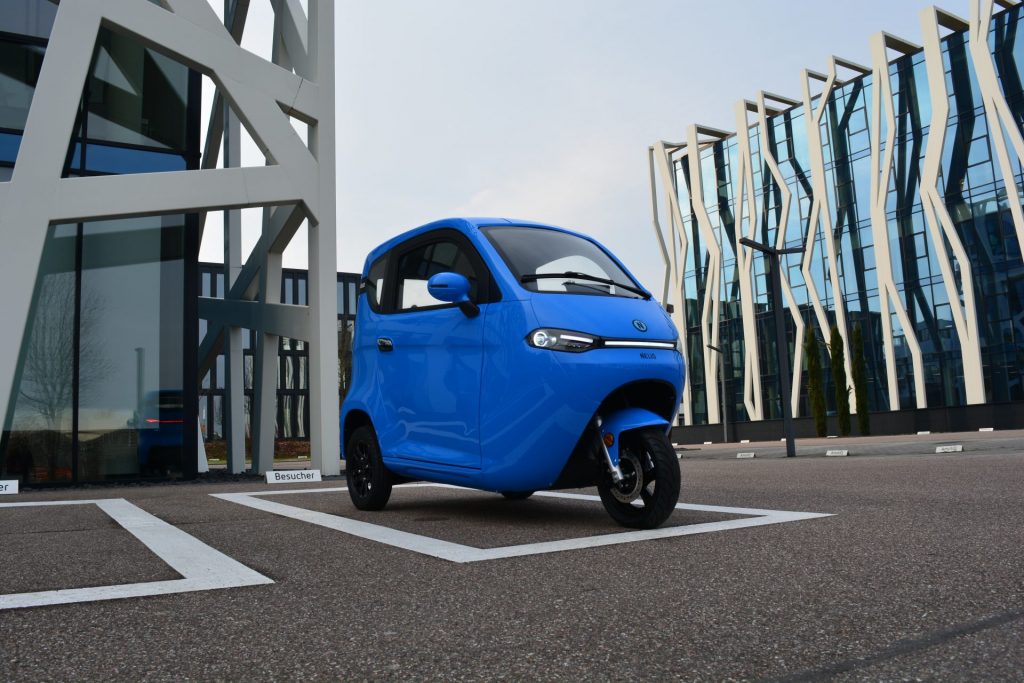 Nelio R3 Pro LI Li-Io 25kmh/3000W/40Ah/60km BL E-Kabinenroller